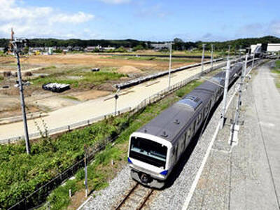 居住エリアの整備に向けた土地の造成が進むＪＲ双葉駅の西側