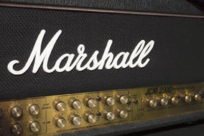 筆者所有のＭａｒｓｈａｌｌ（ギターアンプ）