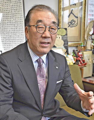 遠藤雄幸川内村長