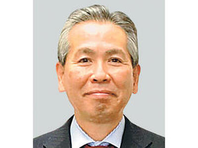 湯座一平氏