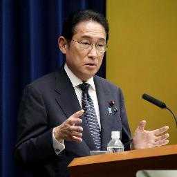 　記者会見する岸田首相＝２１日、首相官邸