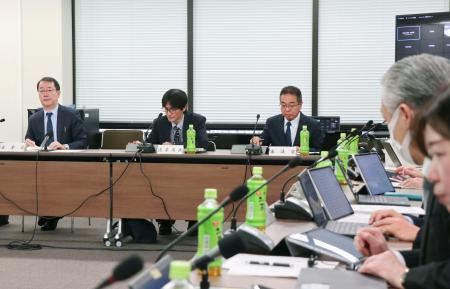 　ＡＬＳ治療薬について議論した厚労省の専門部会＝２日午後、厚労省